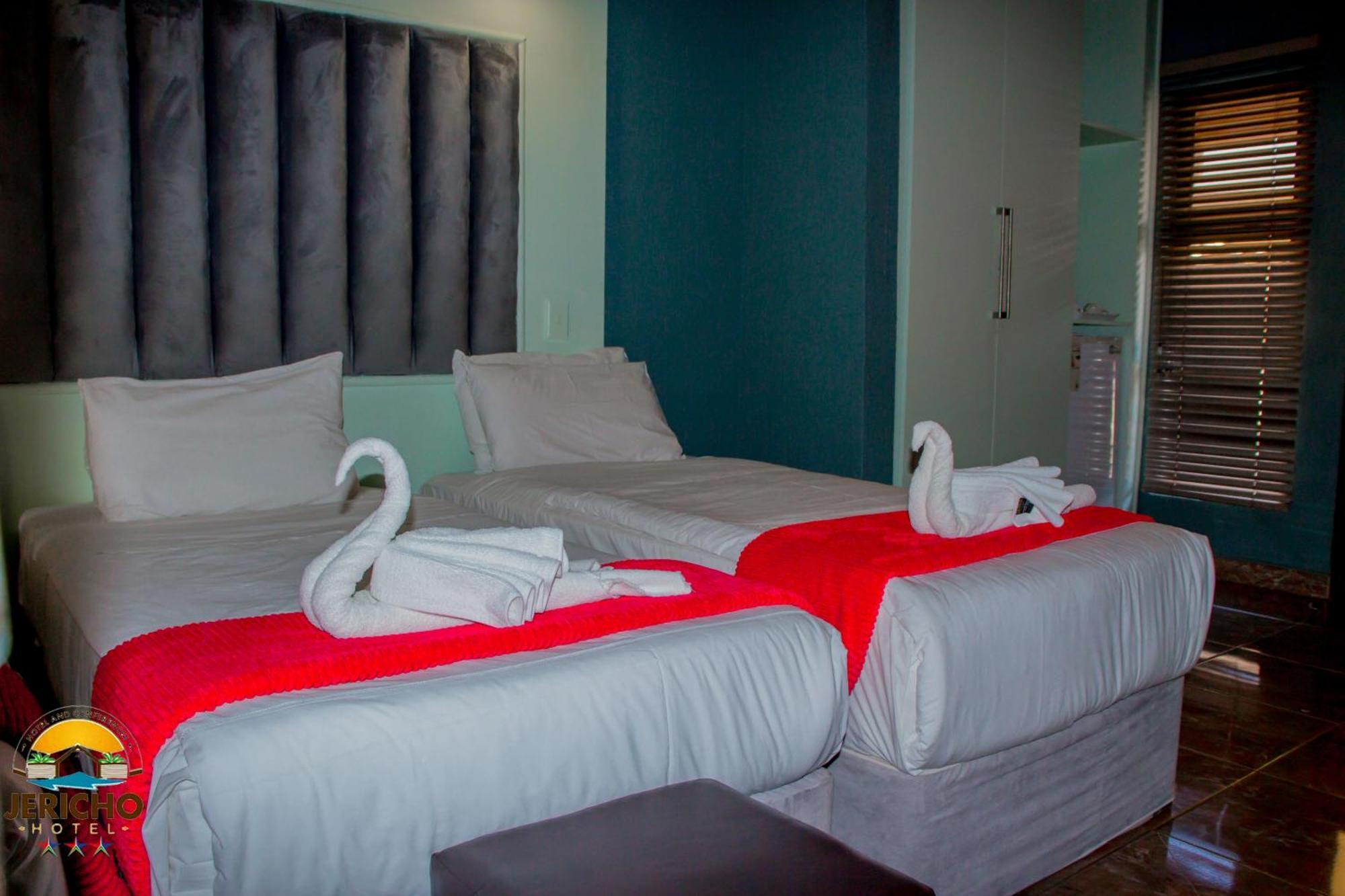 Jericho Hotel And Conferences Thohoyandou Exterior photo