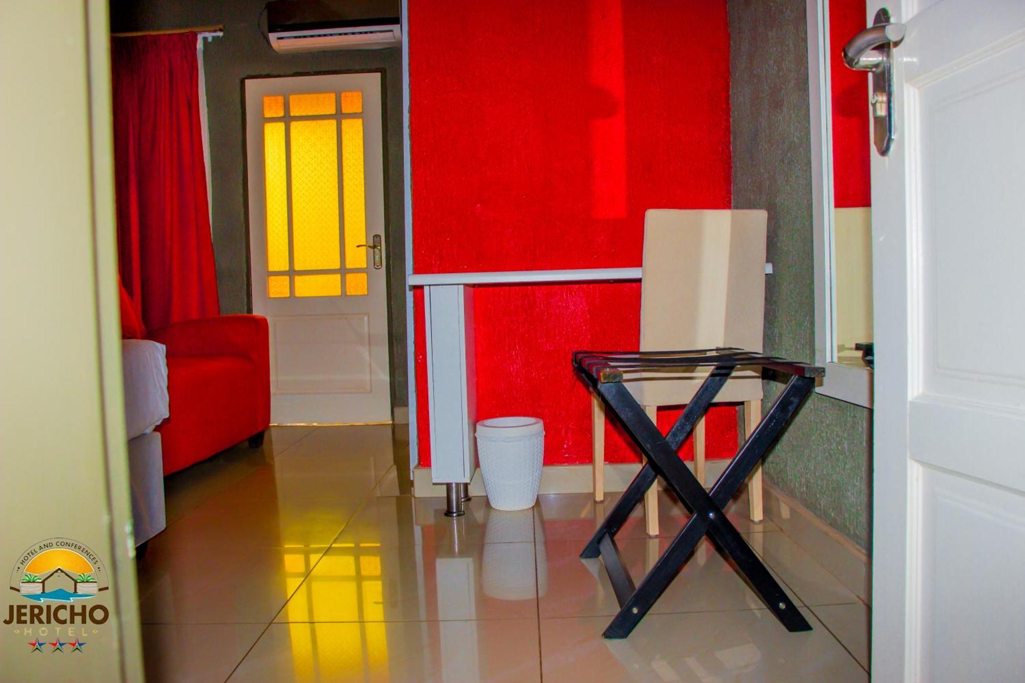 Jericho Hotel And Conferences Thohoyandou Exterior photo